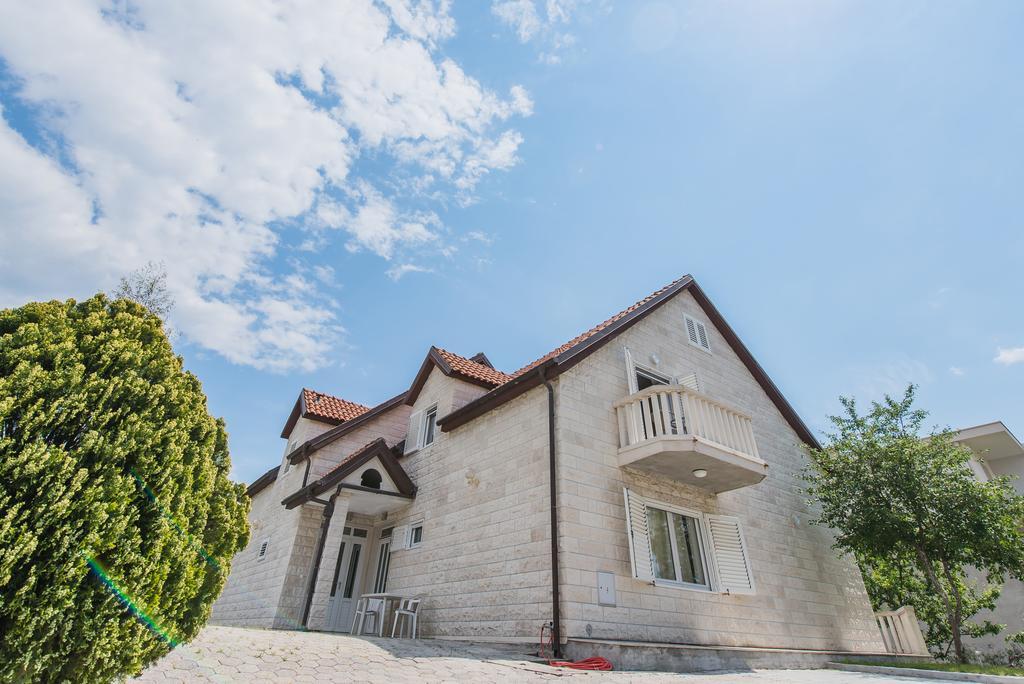 Villa Mandic Kaštela Eksteriør bilde